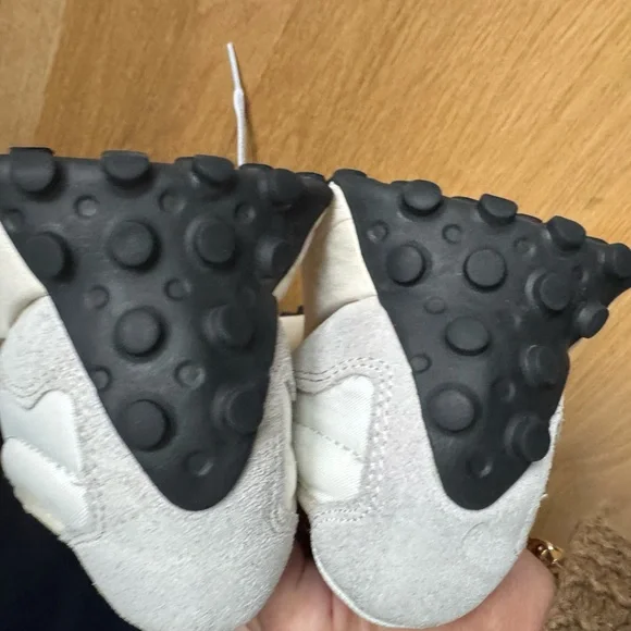 New Balance 327 Sea salt with nb 103 white and black Women’s Sz 8 VGC - Picture 8 of 11